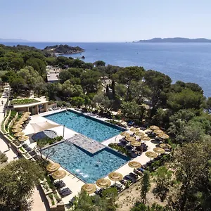 https://belambra-clubs-presquile-de-giens-les-criques.aixenprovencehotels.org