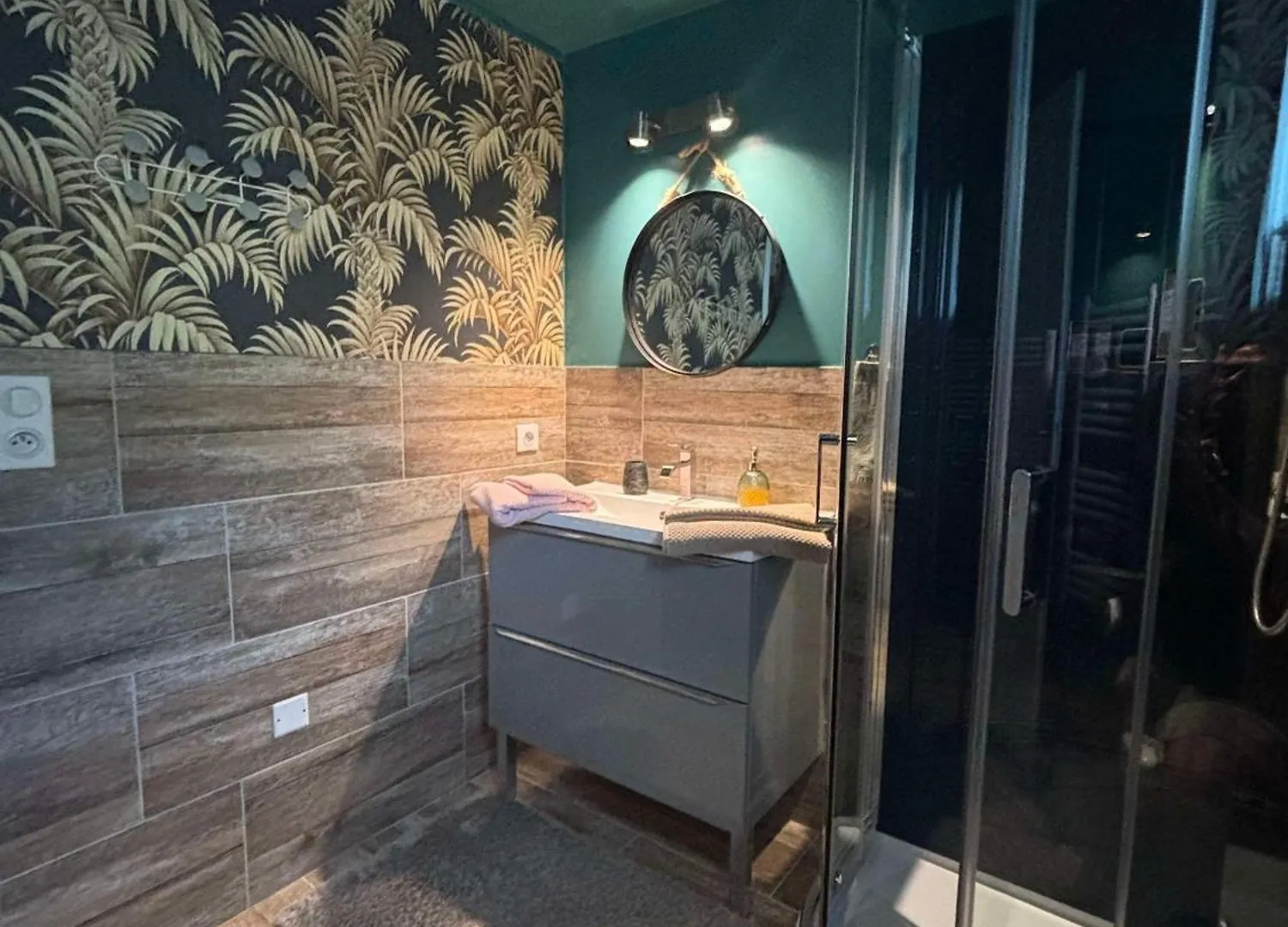 Bed and Breakfast L'Alpen Roc Caille 3*,